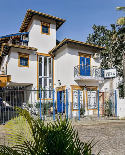 Vendo Fundo de Comércio - Pousada em Ubatuba Centro