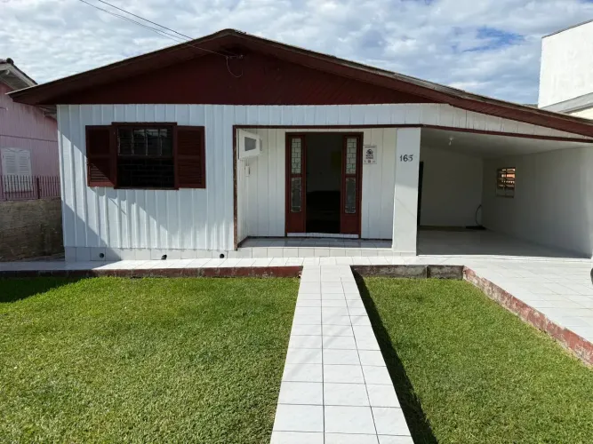 Casa para locação no Bairro Operário Nova