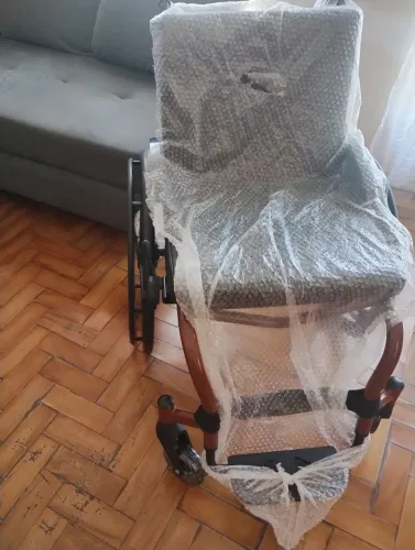 Cadeira de Rodas Monobloco 
