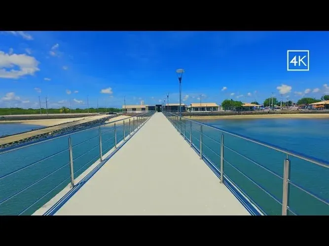 Vendo Casa em Salinas das Margaridas com 3 quartos varanda e quintal (DAN)