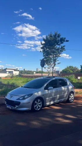 Peugeot 307 Presence 2.0 Flex 16V 5P Aut. 2010