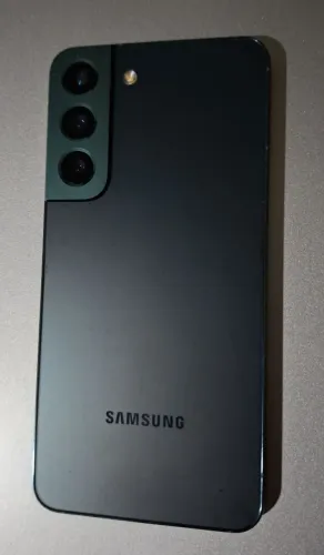 Samsung S22 novíssimo sem marcas