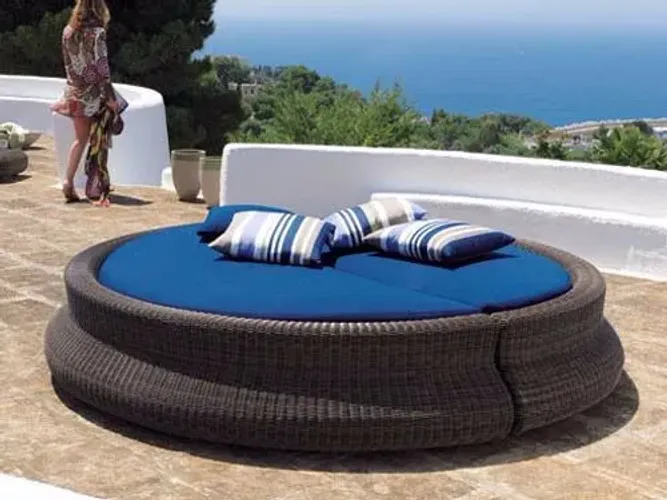 Chaise gigante