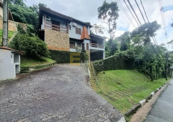 Casa em condomínio à venda no Condomínio Chácara Flora em Valinhos/SP