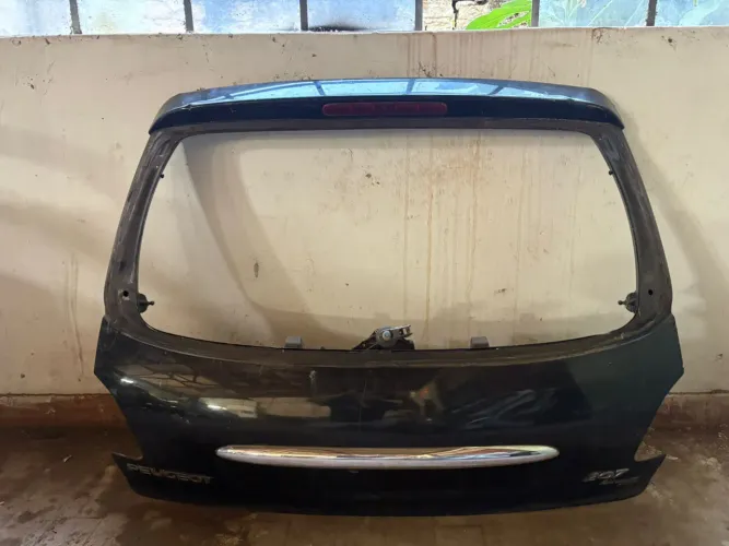 TAMPA TRASEIRA PEUGEOT 207