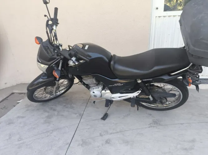 Moto única dona 