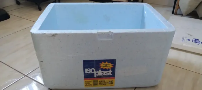 Caixas Térmicas Isopor 45L e 33L