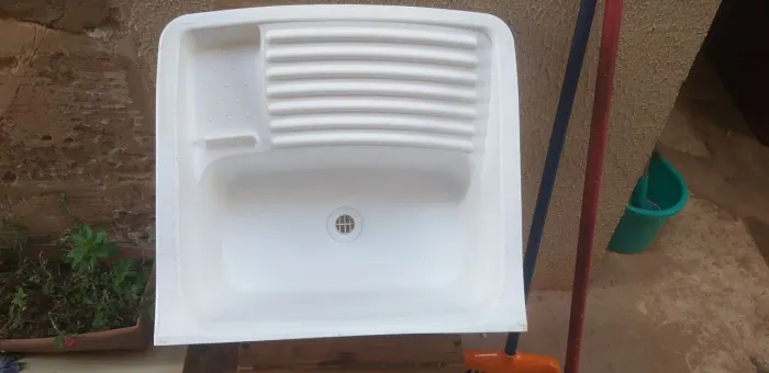 Tanque de lavar roupa astra *plastico*
