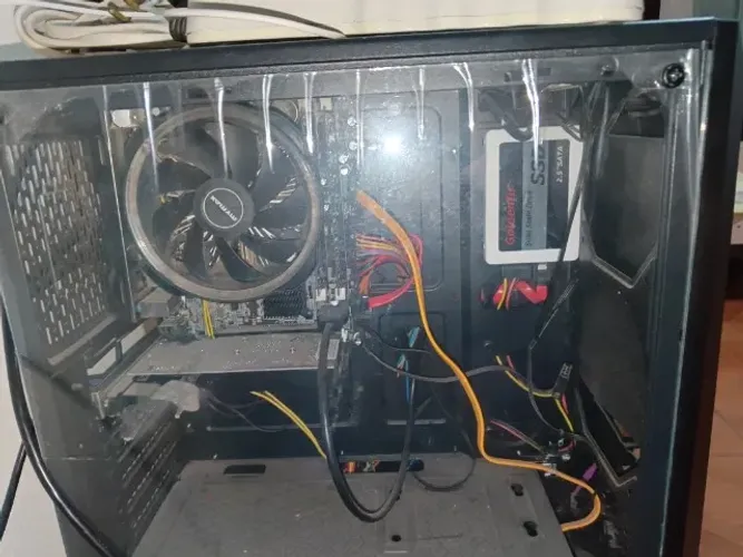 Computador gamer ou pr serviço.