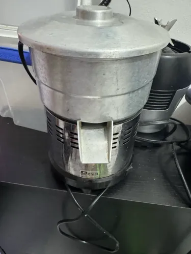 Espremedor de laranja e limão Arge 