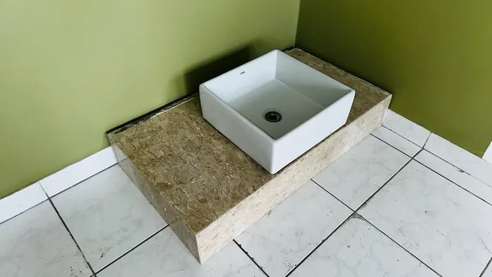 Bancada em mármore com cuba