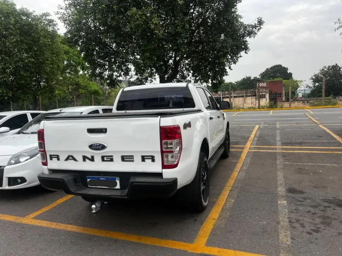 Ford Ranger XLS 2.2 4X4 CD Diesel Aut. 2018
