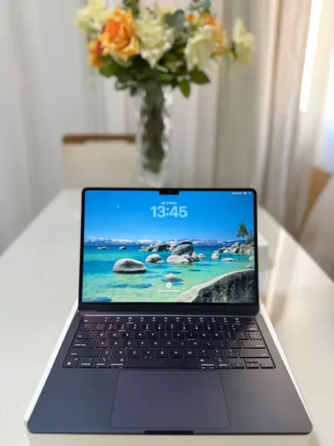 MacBook Air M2 256GB 16 de RAM