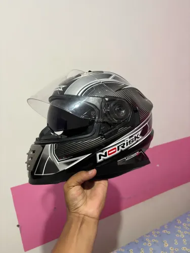 Capacete Norisk FF302 Hyperion (Viseira Solar) Preto/Cinza 