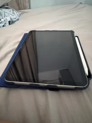 iPad A16 256GB Wi-Fi. 100% de bateria