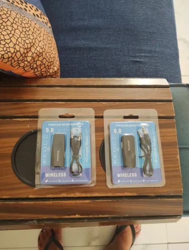 Adaptador de Som Bluetooth de Carro