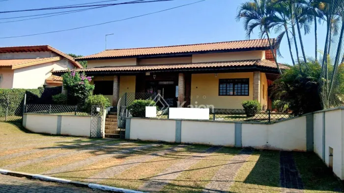 Casa à venda no Condomínio Terras de Santa Rosa em Salto/SP