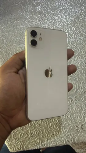 ? IPHONE 11 128 GB - BRANCO ? ? R$ 1.100,00