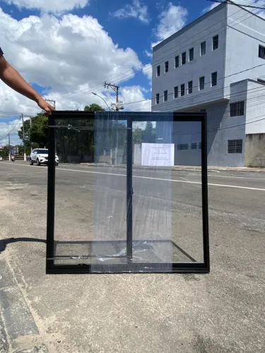 JANELA DE ALÚMINIO PRETO 2 FOLHAS 1.00X1.00 - PREÇO IMBATIVEL