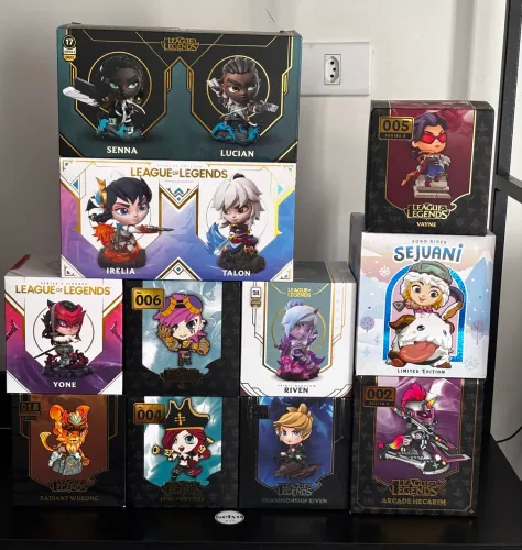 League of Legends Figure Boneco Riot Merch