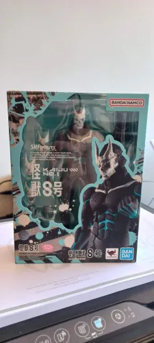 Shfiguarts Kaiju nº 8