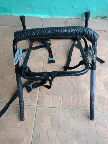Suporte transbike para o porta malas