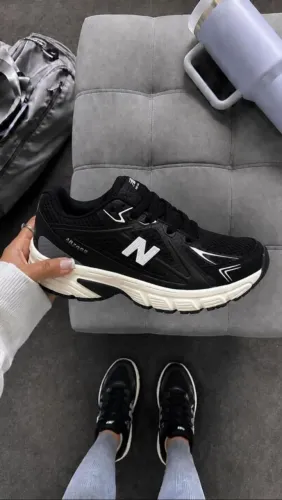 Tenis