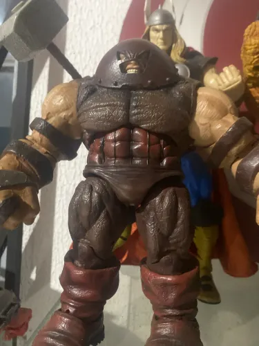 Fanático Marvel select é