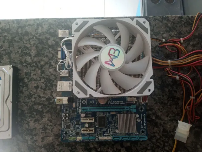 Kit I7 3770( Xeon 1270v2)+GA-H61M-S1+2x8 16GB Ddr3+Fonte 280W