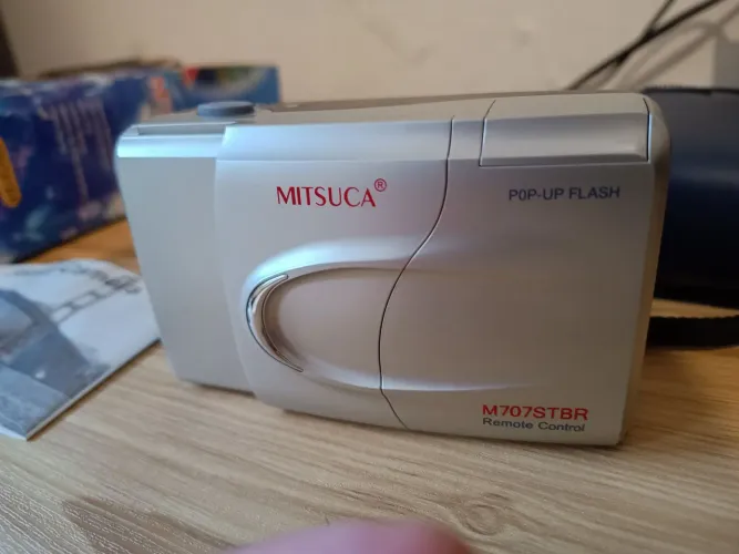 Camera Mitsuca com controle remoto