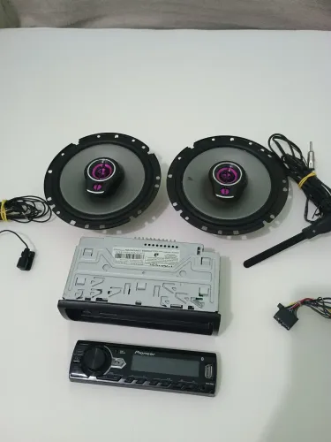 Rádio Automotivo Pioneer Bluetooth Usb Aux + Par Falantes Porta