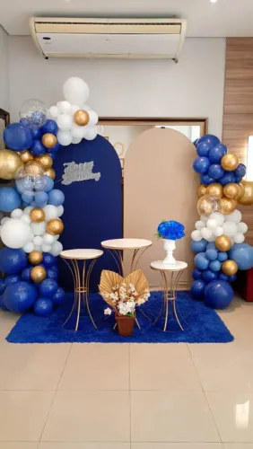 Decoração de festa minimalista