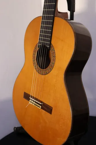 Violão clássico Allambra ex-Dudu Nobre