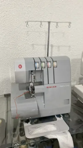 Overlock ponto cadeia