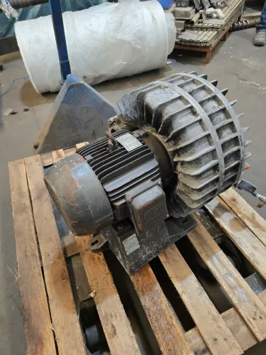 COMPRESSOR RADIAL 10 CV.