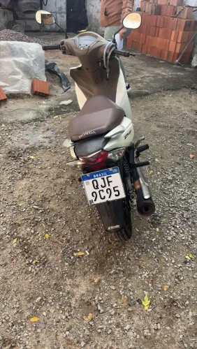 Vendo moto biz 125