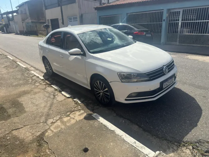 Volkswagen Jetta Comfortline 2.0 T.flex 8V 4P Mec. 2012