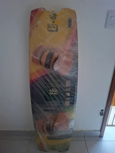 Nobile 2HD 131×42 - Prancha de Kitesurf<br>R$ 850
