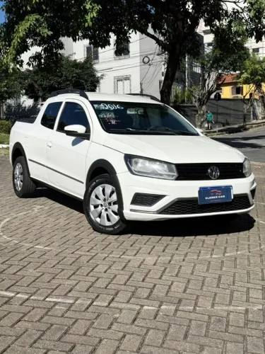Volkswagen Saveiro Highline 1.6 T. Flex 8V CD 2016