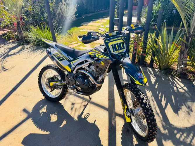Crf 250 f impecável 