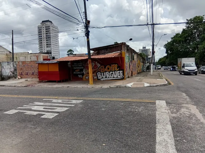 Terreno com 50 mts de frente