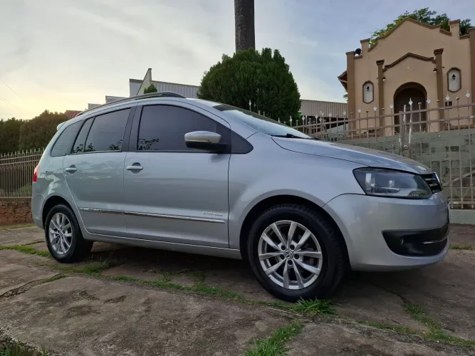 Volkswagen Spacefox Sportline/highline 1.6 T.flex 2013