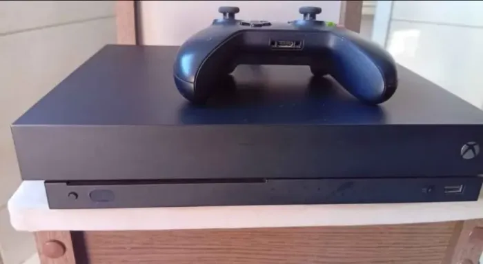 Xbox One X 1Tb