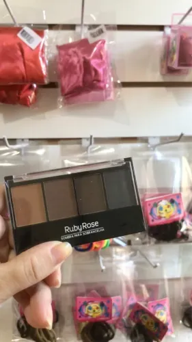 Paleta de Sombra para Sobrancelhas
