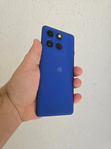 Motorola Edge 60 PRO COM GARANTIA EM ATE 6X SEM JUROS Aceito troca