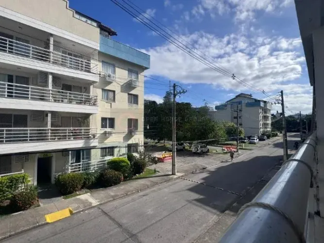 Apartamento à Venda em Maria Paula