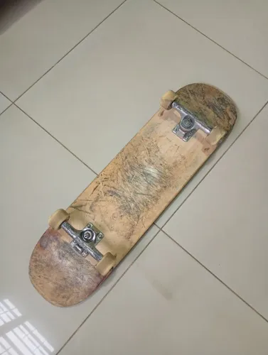 Skate profissional usado