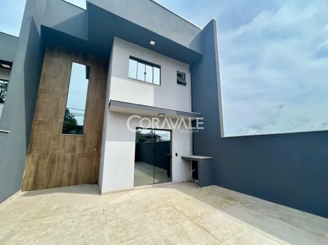 Sobrado novo e moderno com 2 quartos no bairro Itoupava Norte Blumenau/SC