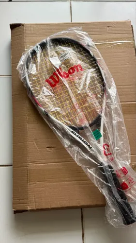 Raquete de Tênis Wilson 