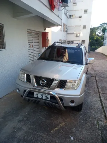 Nissan Frontier LE CD 4X4 2.5 TB Diesel Mec. 2012